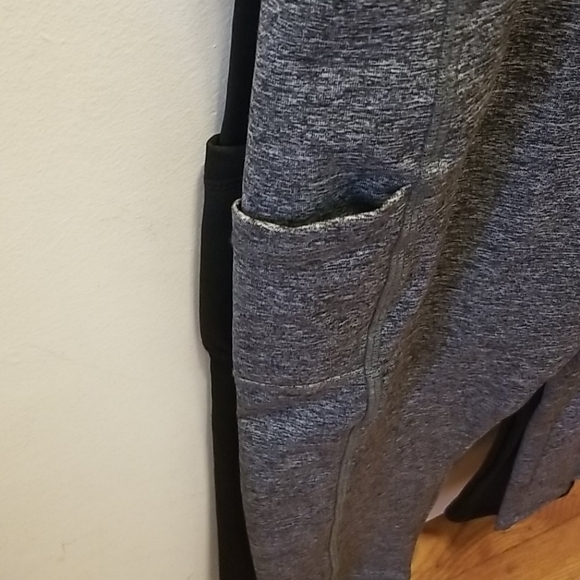 Nicole Miller capri leggings - Picture 3 of 5